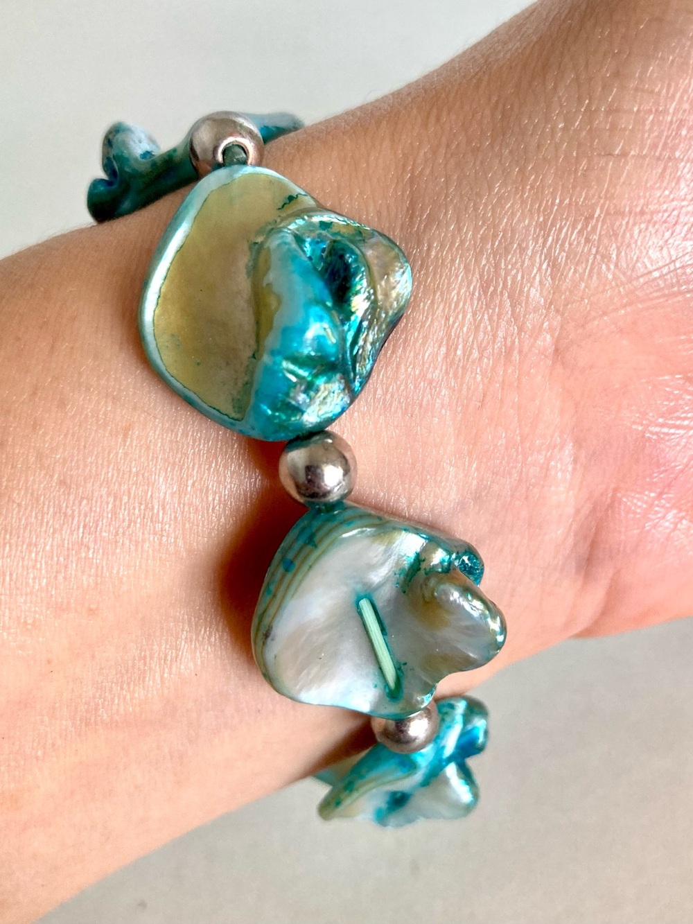 Turquoise tone Shell beaded Statement stretch preloved Bracelet beach Jewelry